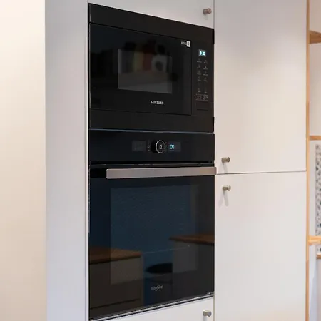 Apartment 2-bedroom With Park View *